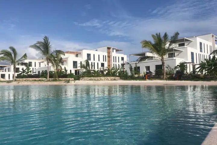 In Africa, Seaside Serenity At Apartment Paje